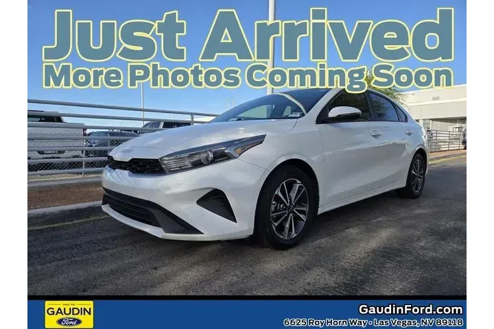 $16995 : Kia Forte 2022 FE 4dr Sedan image 1
