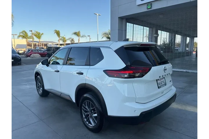$19049 : Nissan Rogue 2024 AWD S 4dr image 6