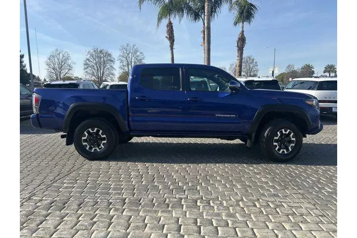 $29990 : Toyota Tacoma 2022 4x2 TRD O image 5