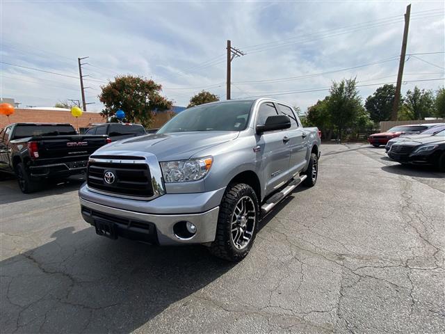 $27369 : 2011 Tundra Grade, LOW MILES, image 3