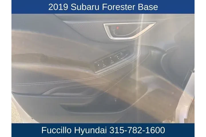 $17000 : Subaru Forester 2019 AWD Bas image 10