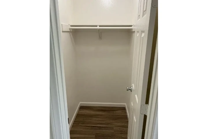 $1050 : parte increíble de Rosemead image 5