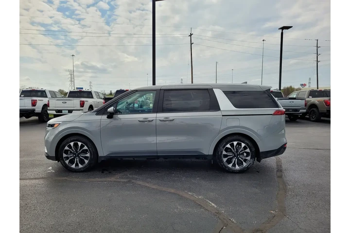 $37395 : Kia Carnival 2024 EX 4dr Min image 7