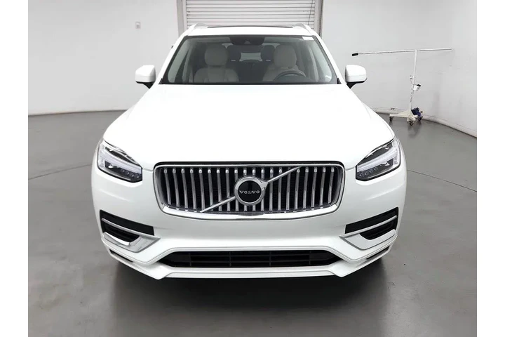 $39998 : Volvo XC90 Recharge 2022 eAW image 2