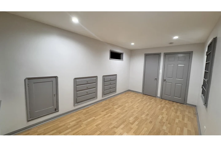 $3800 : Casa  4 Recámaras 2 Baños image 8