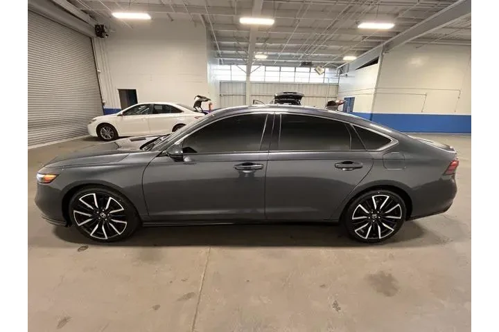$29397 : Honda Accord Hybrid 2023 Tou image 6