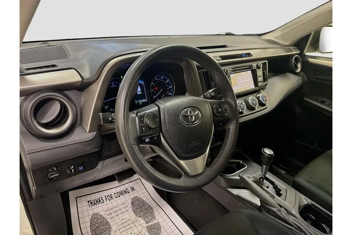 $14967 : Toyota RAV4 2018 LE 4dr SUV image 9