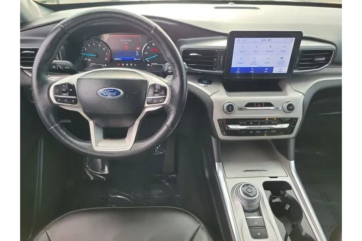 $29900 : Ford Explorer 2022 XLT 4dr S image 4