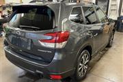 $28795 : 2021 Forester Limited thumbnail