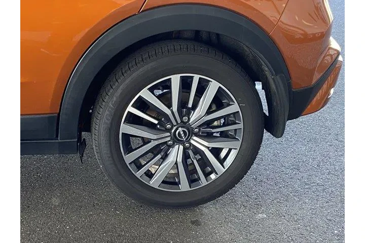 $12487 : Nissan Kicks 2023 SV 4dr Cro image 10