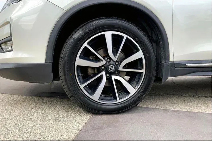 $16985 : Nissan Rogue 2019 AWD S 4dr image 9