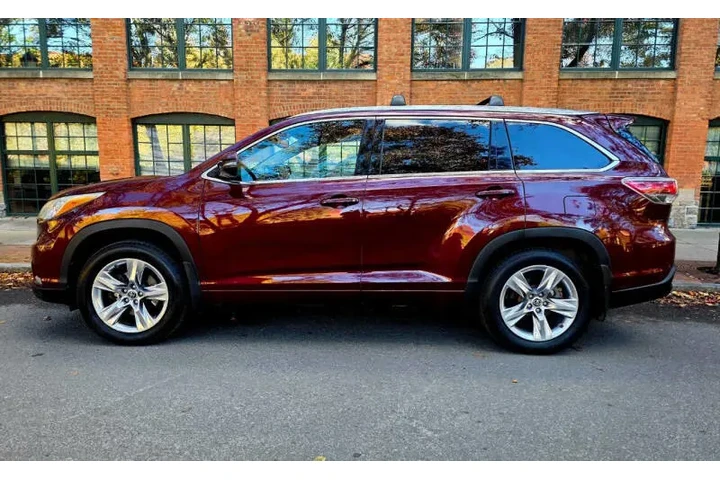 $18999 : 2016 Highlander Limited Plati image 4