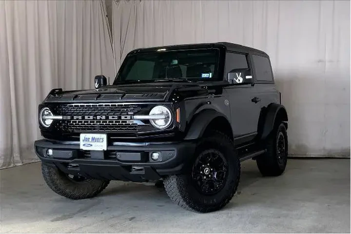 $37031 : Ford Bronco 2022 4x4 Base Ad image 2