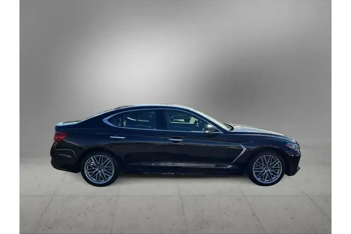 $24500 : Genesis G70 2020 AWD 2.0T 4d image 9