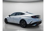 $23991 : Hyundai SONATA 2024 SEL 4dr thumbnail