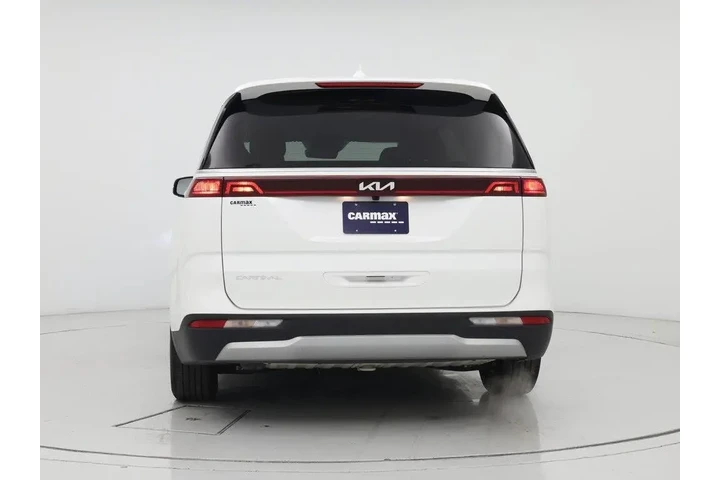 $29998 : Kia Carnival 2024 LX 4dr Min image 6