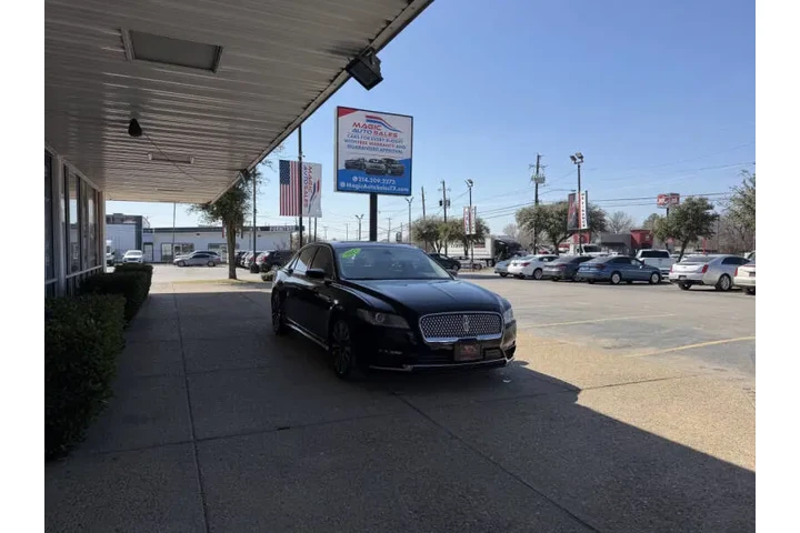 $15999 : 2017 Continental Select image 3