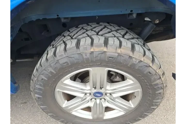 $21976 : Ford F-150 2019 4x4 Lariat 4 image 6