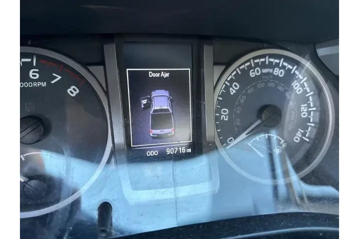 $28816 : Toyota Tacoma 2017 4x4 TRD P image 5