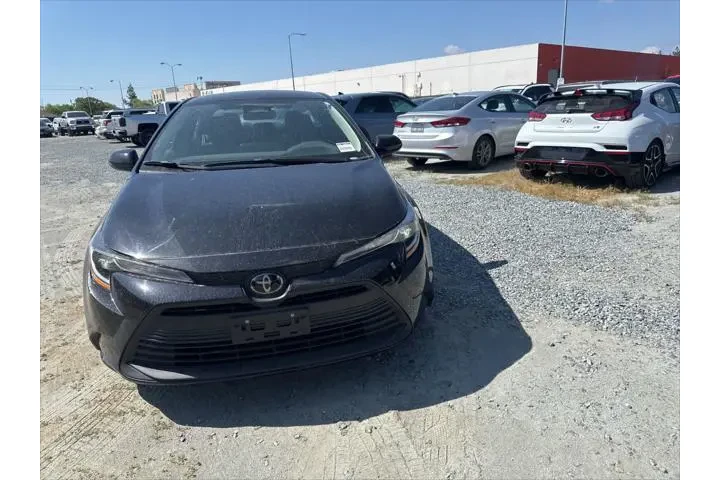$23999 : Toyota Corolla 2025 LE 4dr S image 2
