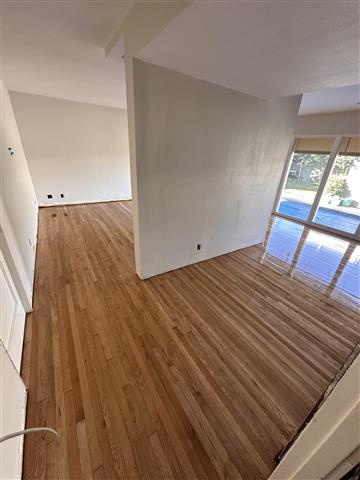 Hardwood floors image 9