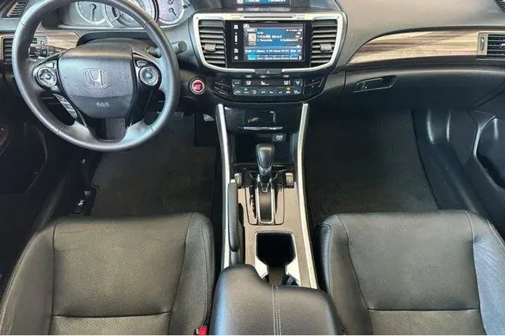 $18500 : Honda Accord 2017 EX-L V6 4d image 6