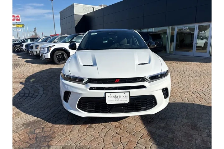 $24998 : 2024 Hornet GT Plus image 2