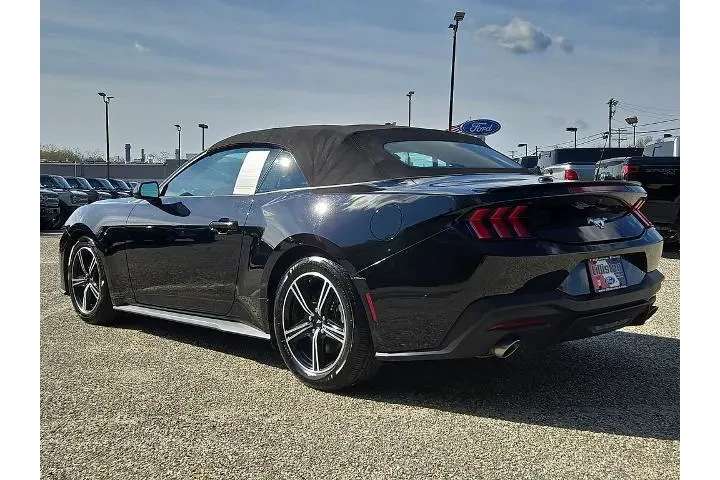 $30888 : Ford Mustang 2024 EcoBoost P image 6