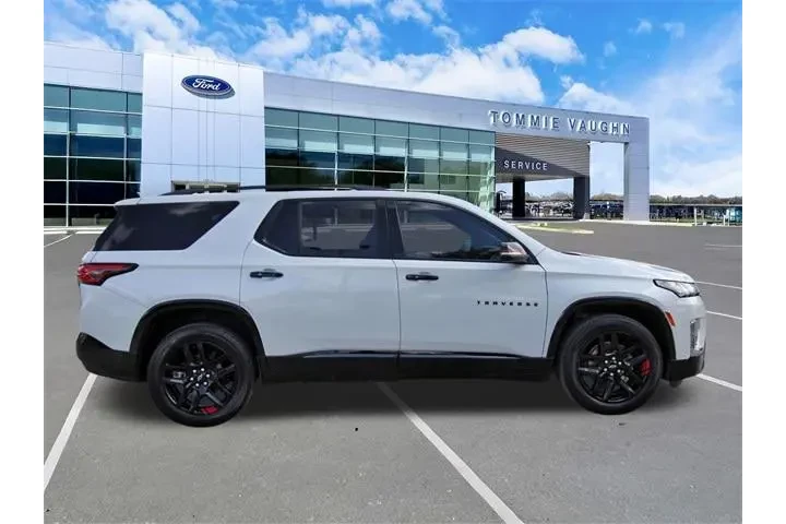$35894 : Chevrolet Traverse 2023 Prem image 5