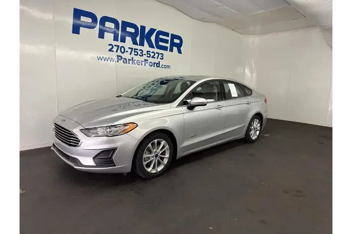 $15285 : Ford Fusion Hybrid 2019 SE 4 image 2