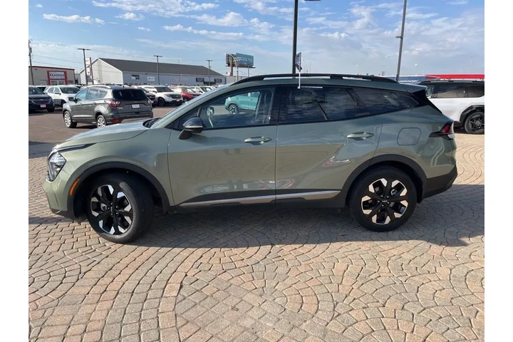 $31999 : 2024 Sportage X-Line image 2