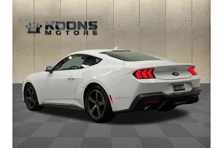 $27000 : Ford Mustang 2024 EcoBoost 2 image 6