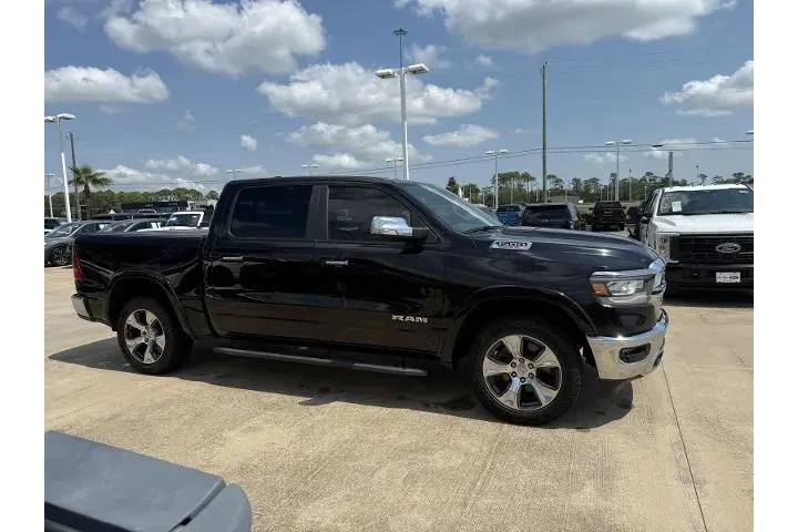 $34983 : Ram 1500 2022 4x4 Laramie 4d image 3