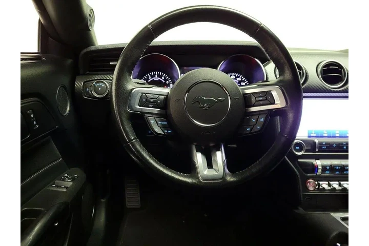 $22998 : Ford Mustang 2021 EcoBoost 2 image 10