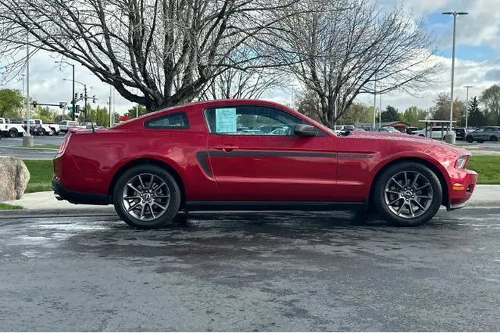 $9995 : Ford Mustang 2012 V6 2dr Fas image 8