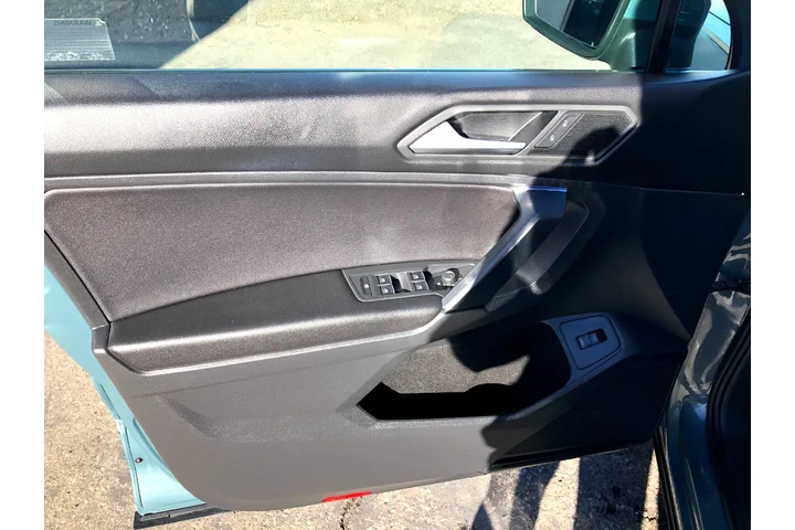 $18990 : 2019 Tiguan SEL 4Motion AWD image 9