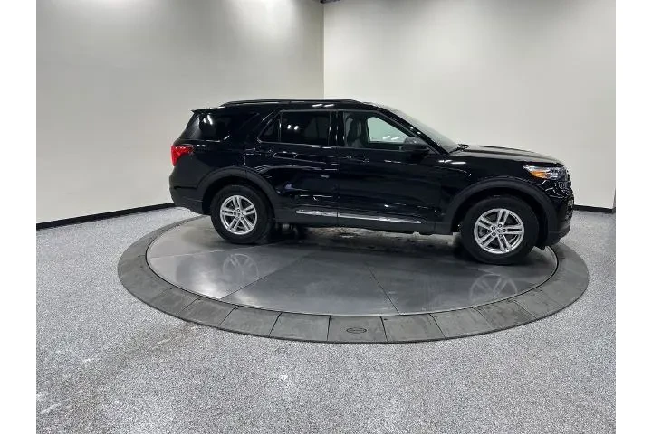 $34942 : Ford Explorer 2023 AWD XLT 4 image 6