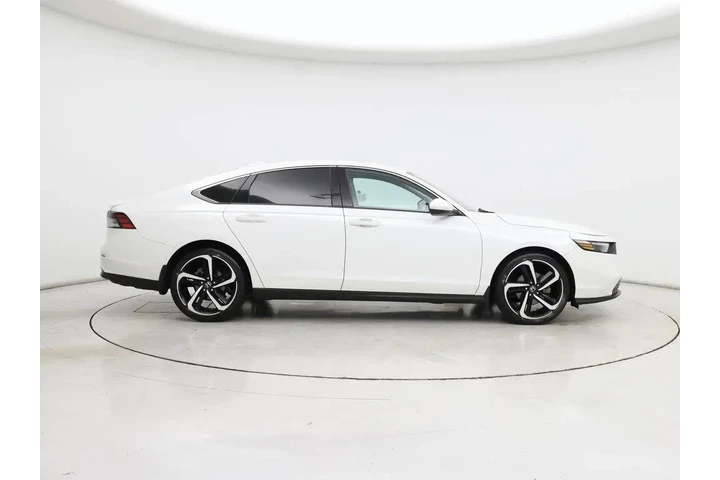$24998 : Honda Accord 2023 EX 4dr Sed image 7