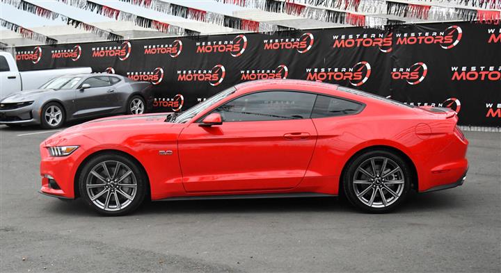 $35275 : Mustang GT Premium Coupe 2D image 4