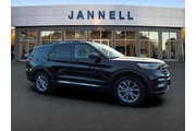 $34399 : Ford Explorer 2023 AWD XLT 4 thumbnail