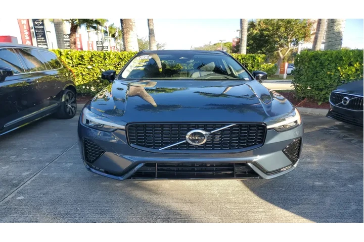 $33719 : Volvo XC60 2024 AWD B5 Plus image 2