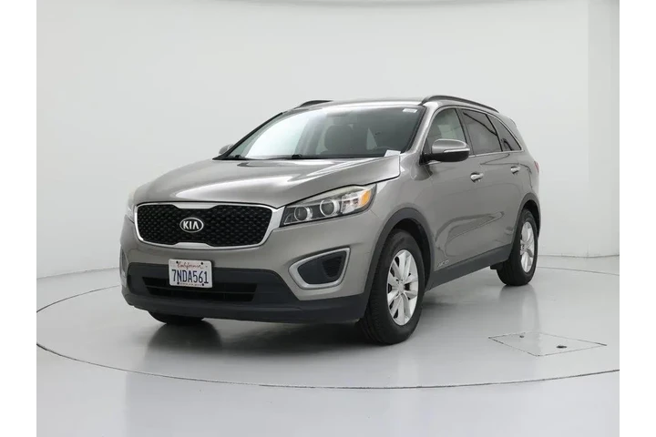 $14599 : Kia Sorento 2016 AWD LX V6 4 image 4