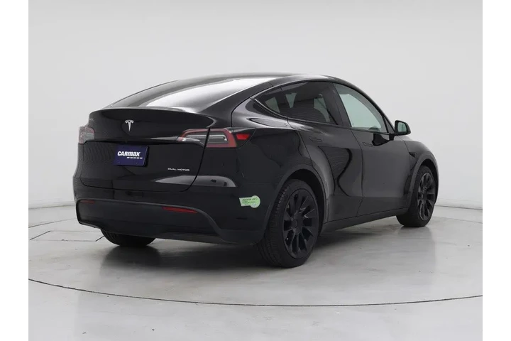 $33998 : Tesla Model Y 2023 AWD Long image 8