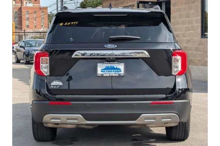 $28412 : Ford Explorer 2024 XLT 4dr S image 5