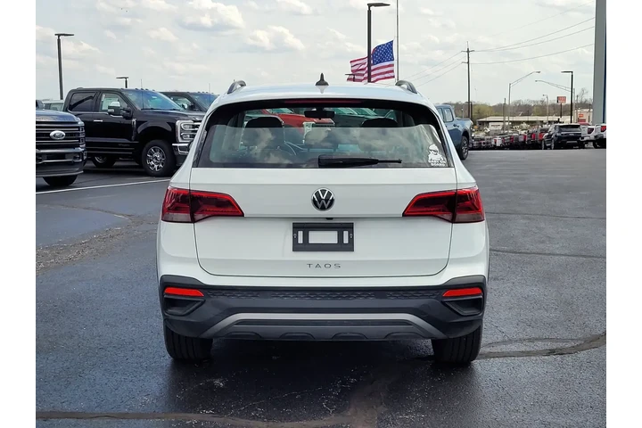 $20541 : Volkswagen Taos 2023 S 4dr S image 5