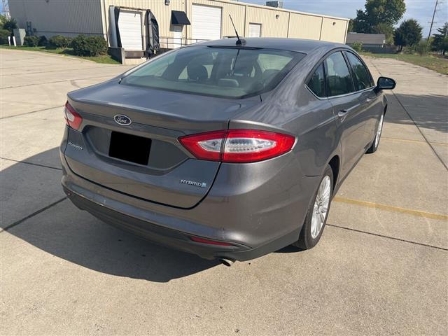 $5500 : 2014 FORD FUSION S HYBRID image 2