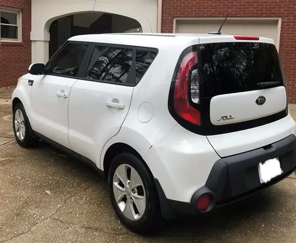 $4500 : 2014 Kia Soul Wagon image 2