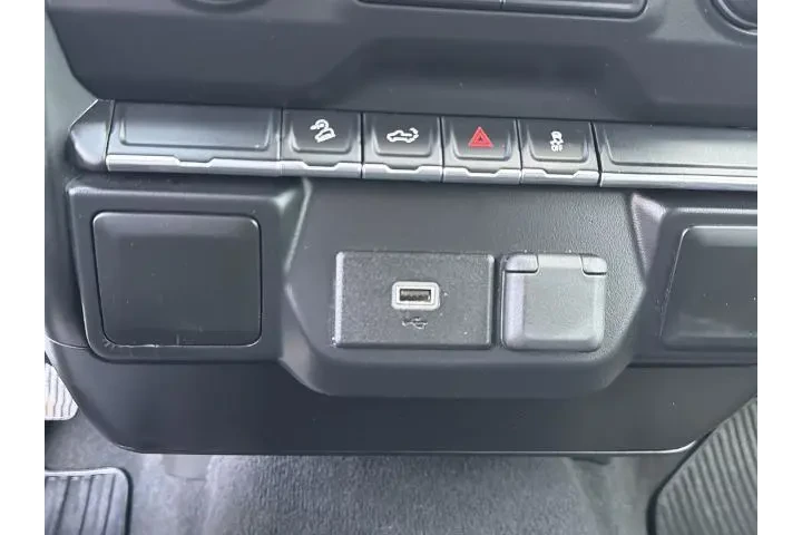 $29887 : Chevrolet Silverado 1500 202 image 7