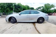 $15990 : 2022 Camry SE thumbnail