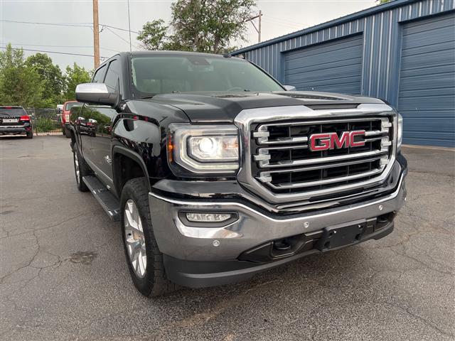 $26488 : 2017 GMC Sierra 1500 SLT, LEA image 5